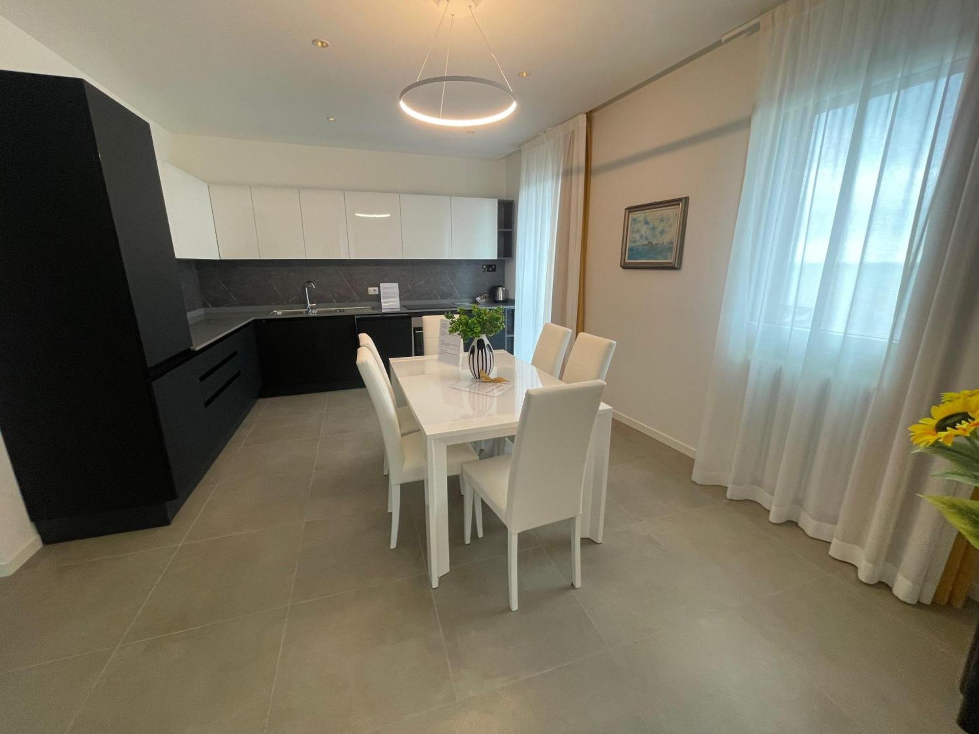 קאורלה Nuovo Residence Serenissima Frontemare - Agenzia Cocal מראה חיצוני תמונה